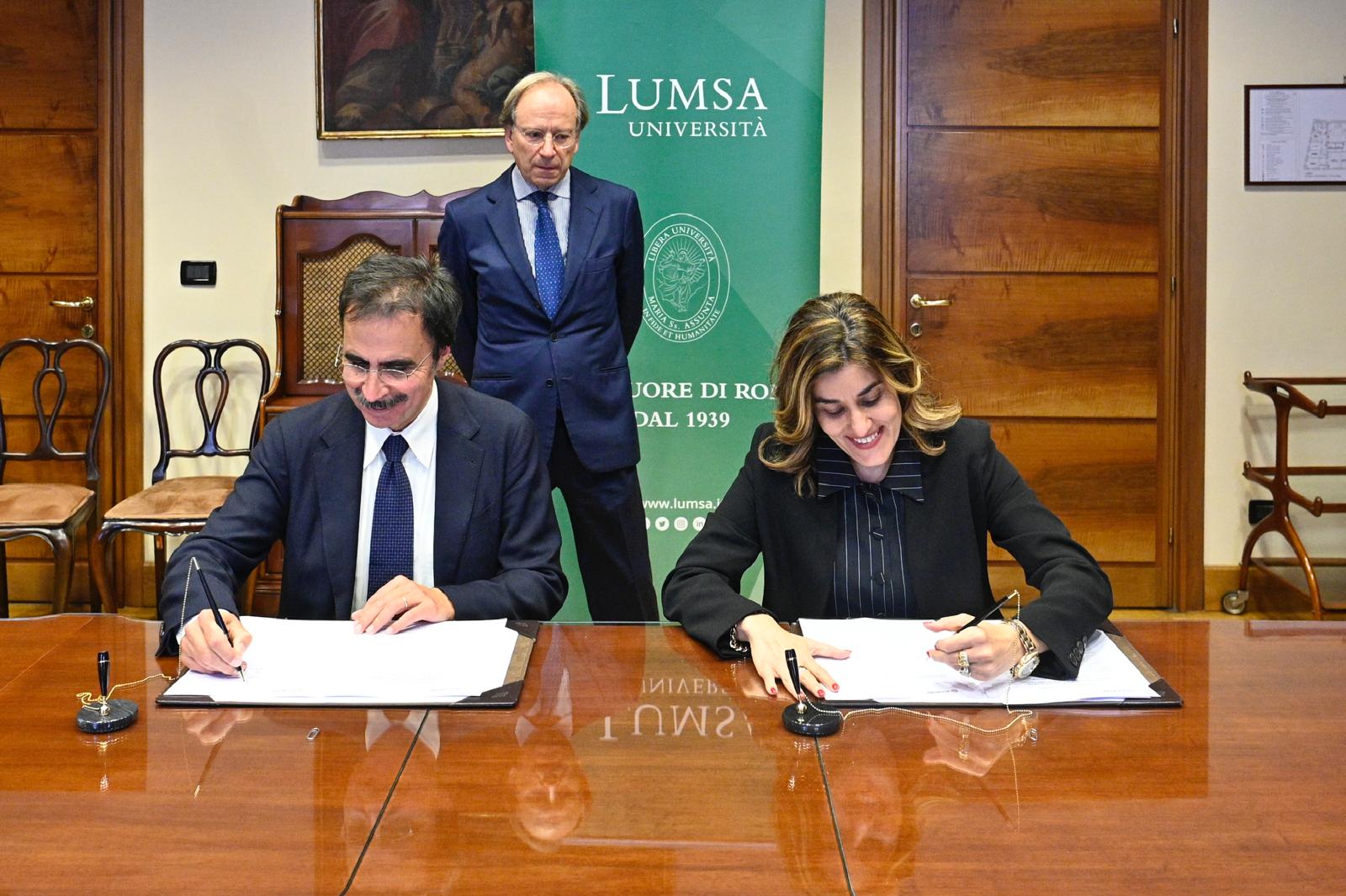 20251118_ICCROM and LUMSA Join Forces to empower youth through international learning experience
